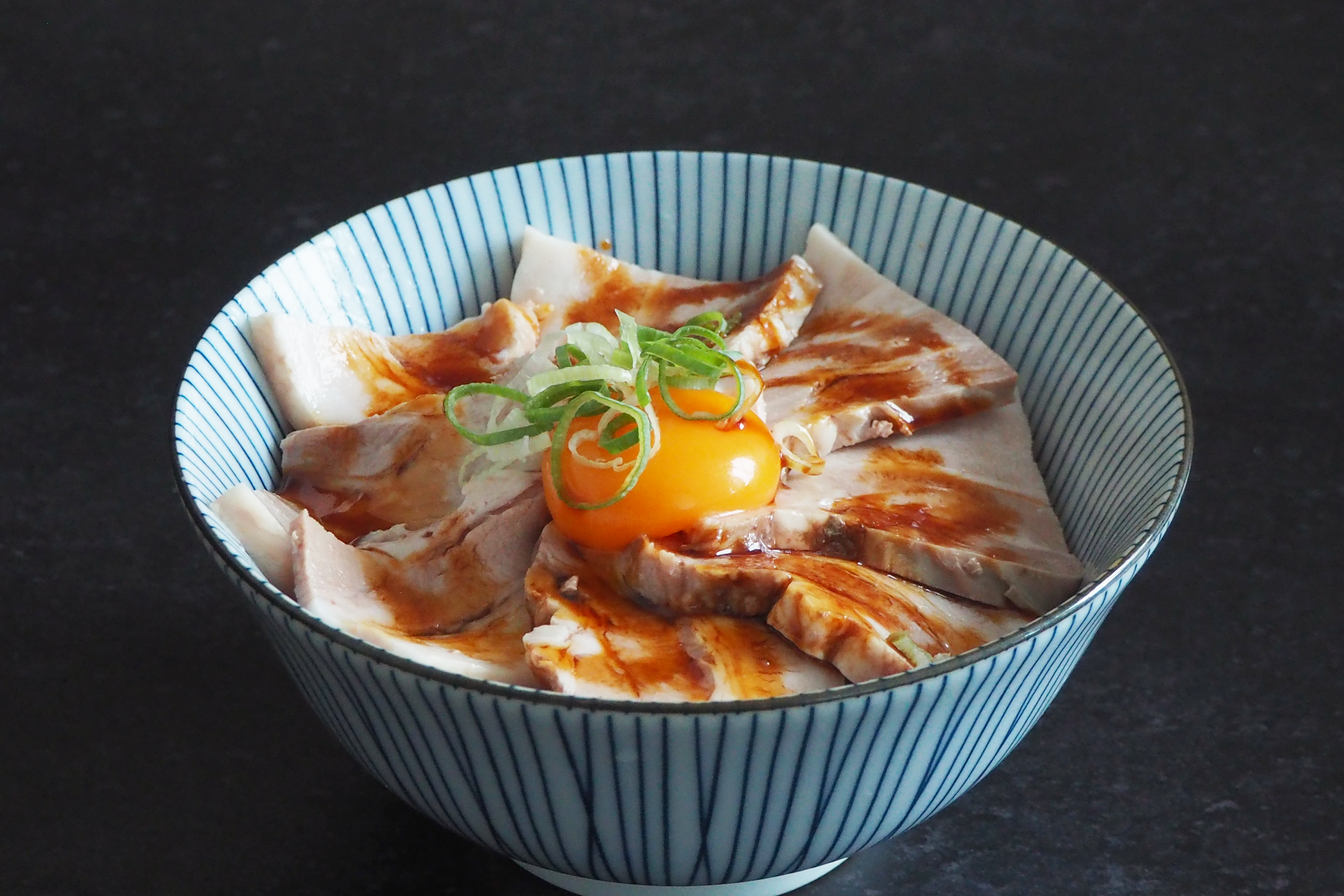 低温加熱豚バラ_豚丼